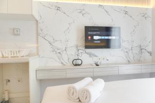 Comfort Stay Studio Sky House Alam Sutera near IKEA Apartment By Travelio - 6