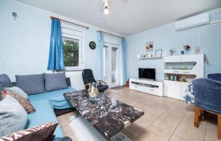 Stunning Apartment In Barbariga - Barbariga - 8