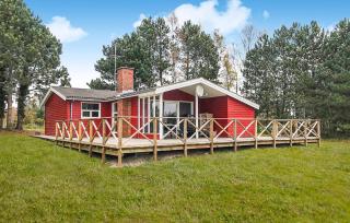 Three-Bedroom Holiday Home In Aakirkeby - Vester Sømarken - 0