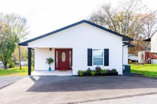 Family Style Home in South Knoxville - Knoxville - 9