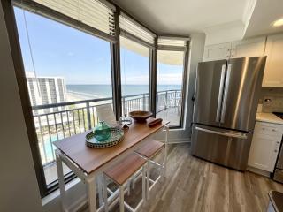 1703 Brighton, newly remodeled condo with full access! condo - Myrtle Beach - 4