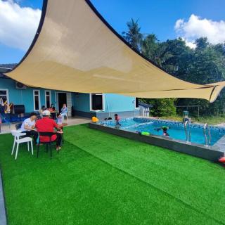 Mikayla Pool Homestay Gadek, Alor Gajah - Kampong Dalong - 0