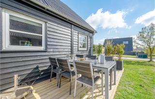 3 Bedroom Beautiful Home In Farsø - 9