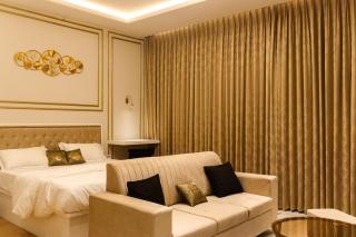 Luxurious Stay in LeelaResidency near airport and Manyata tech park - Bangalore - 7