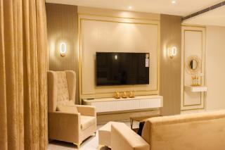 Luxurious Stay in LeelaResidency near airport and Manyata tech park - Bangalore - 5