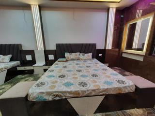 Sanwariya Seth Home Stay - Ujjain - 6