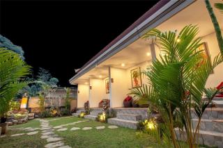Junna House Ubud by Prasi - 2