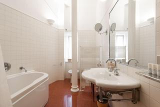 Colosseum Number sixteen apartment - 2