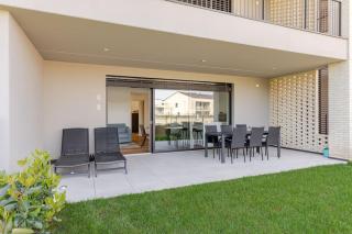 Poolvision Apartment - 5