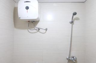 Spacious and Best Deal 1BR at Gateway Pasteur Apartment By Travelio - 1