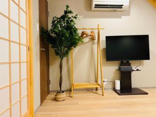seiren ダブルベッド4台シングルベット1台グループ大歓迎 貸切り 日本風一戸建て - Osaka - 6