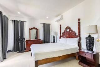 2 Bedroom Apartment Near Ocho Rios - Runaway Bay - 1