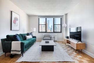 Kips Bay 1br w wd gym pool nr bars NYC-1120 - 0