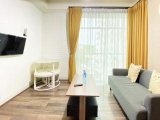 Homey and Cozy 1BR Apartment at Harvard Jatinangor By Travelio - 7