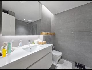 FIRST CLASS 1BR Charming City - Dubai - 8