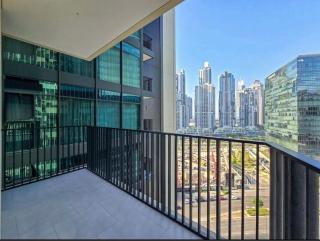 FIRST CLASS 1BR Charming City - Dubai - 4