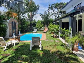 Bjou, Cosy Tropical Villa - Strand Rawai - 2