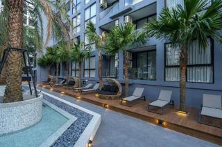 600m to beach New City gate P214 #c60 - 6