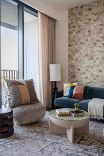Frank Porter - Creek Edge Tower 1 - Dubai - 4