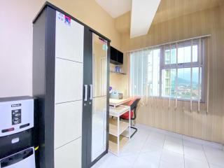 Simply Homey Studio at Stanford Jatinangor Apartment By Travelio - 5