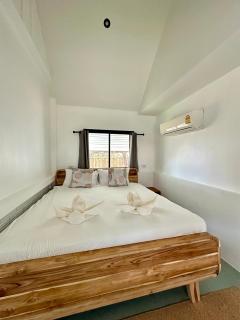 Stylish beach house in Chaloklum - Mae Haad - 8