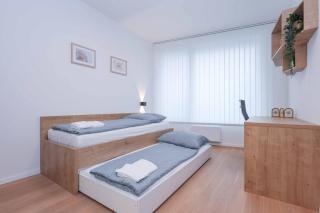 Skypark Tower 3-2 bedroom luxe apartment with free parking - Bratislava - 4