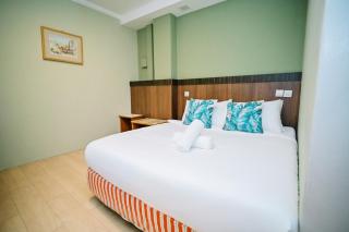 Swing & Pillows - Chinatown Kuala Lumpur - 1