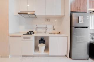 Well Designed and Comfy 2BR Sky House BSD Apartment By Travelio - Tangerang - 5