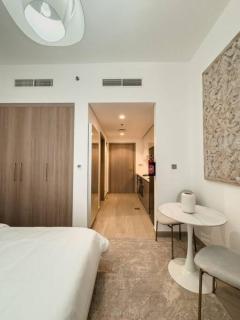 Newly Furnished Studio Azizi Riviera 37 Al Meydan - Dubái - 1