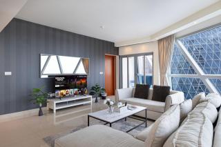 DIFC Luxurious Spacious 1-Bed Apt in a Prime Location - Dubai - 8