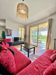 5BRs beachside Beach Access Cozy vibes - Ain Suchna - 0