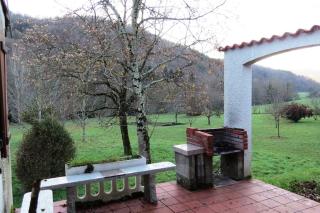 Maison 90m2 avec grand parc au bord de la rivière - Montredon-Labessonnié - 4