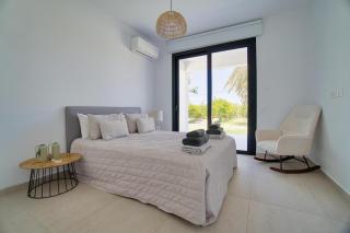 Luxury Oasis Villa - Peyia - 2