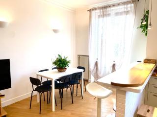 A&G central stay - 2