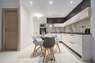 Modern 2BR home with full amenities in Gzira by 360 Estates - Il-Gżira - 7