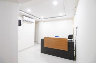 Collection O Manjari - Mundhwa Road Formerly 7 Treats - Mundhva - 6