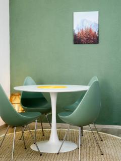 Cozy Modern Apartment Retreat - Sarajevo - 6