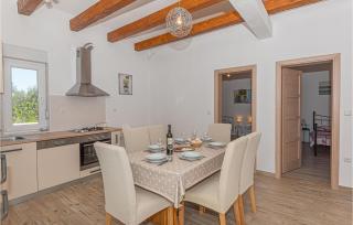 Lovely Home In Bristani Donji With Wifi - Brištane - 5
