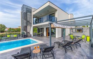 Beautiful Home In Pomer With Wifi - Pomer - 8