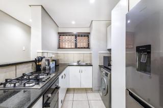 Green Diamond Umhlanga Apartment w Balcony & Rooftop Pool - Durban - 1