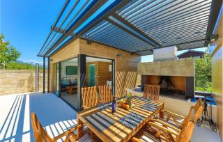 Cozy Apartment In Kastel Stari - Kaštela - 9