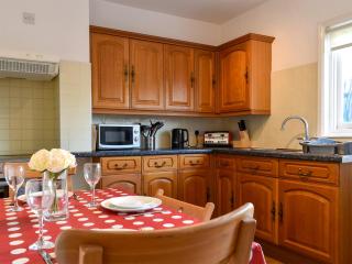 Shingle Cottage - 7