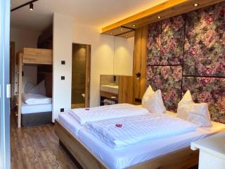 first mountain Hotel Zillertal - Aschau - 9