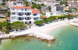 Beach Front Apartment - 0