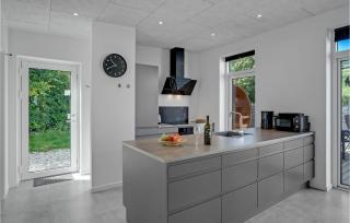 Nice Home In Ebeltoft With Sauna - Ebeltoft - 5