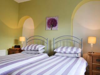 Poachers Cottage - 4