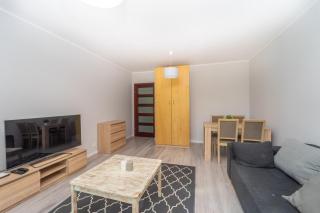 Rodzinny Apartament 3city z 5 Sypialniami, Parkingiem i Ogródkiem by Noclegi Renters - Danzig - 4