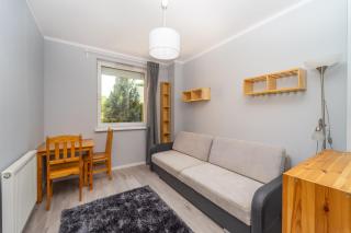 Rodzinny Apartament 3city z 5 Sypialniami, Parkingiem i Ogródkiem by Noclegi Renters - Danzig - 5