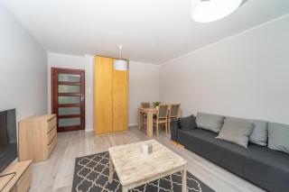 Rodzinny Apartament 3city z 5 Sypialniami, Parkingiem i Ogródkiem by Noclegi Renters - Danzig - 2