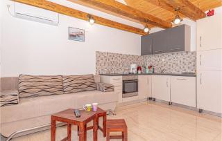 2 Bedroom Beautiful Home In Milinkovica - Vezac - 2